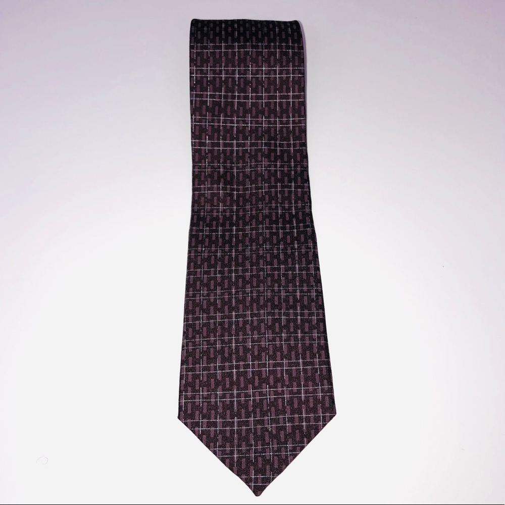Kenneth Cole Men’s Maroon Silk Necktie